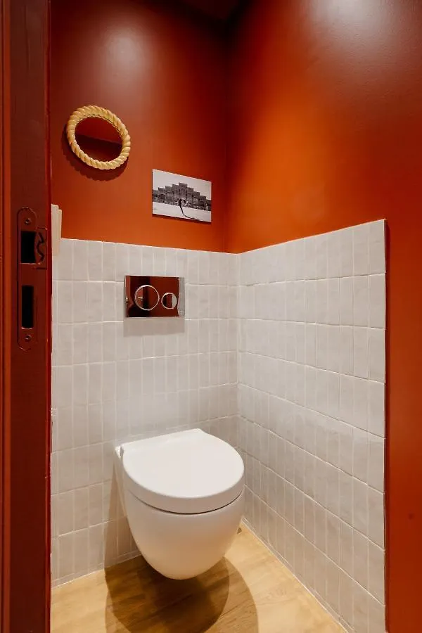 Edgar Suites Tour Eiffel - Carrieres Paris 0*,
